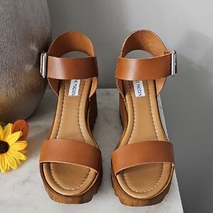 Steve Madden Sandals